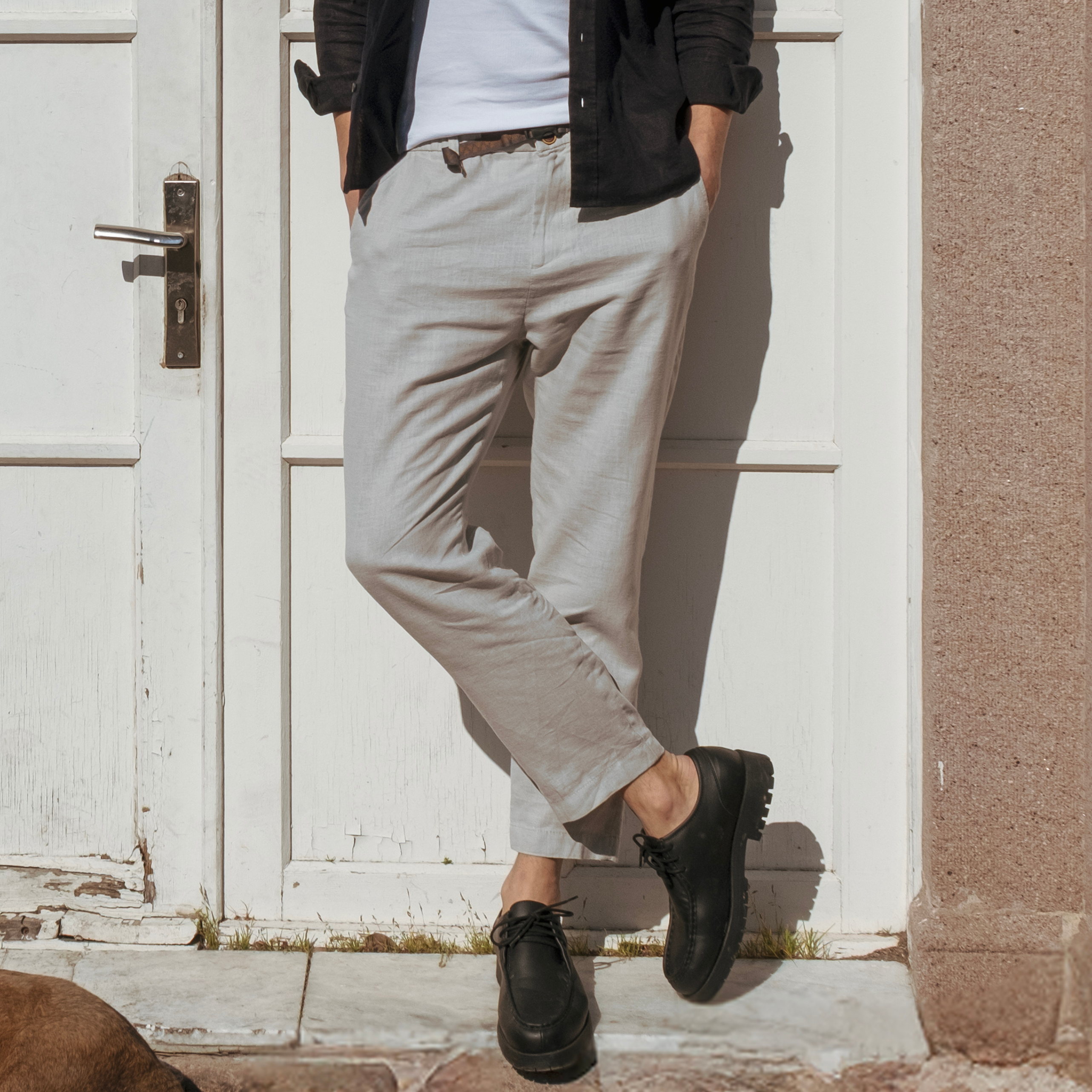 Light Gray Relaxed Fit Linen Pants – Belt Detail